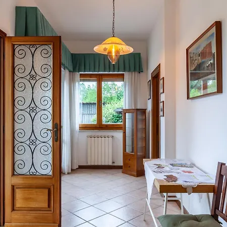 Semesterbostad Casa Umbe Pietrasanta