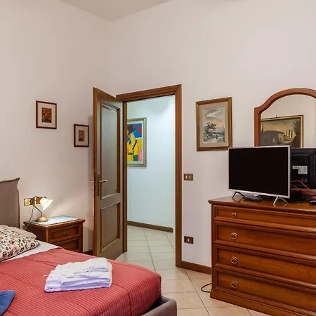 Semesterbostad Casa Umbe *